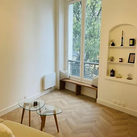 Mona Lisa - Residences Heart Of